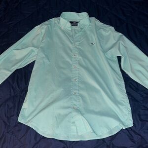 Vineyard Vines Dress Shirt. No Stains.